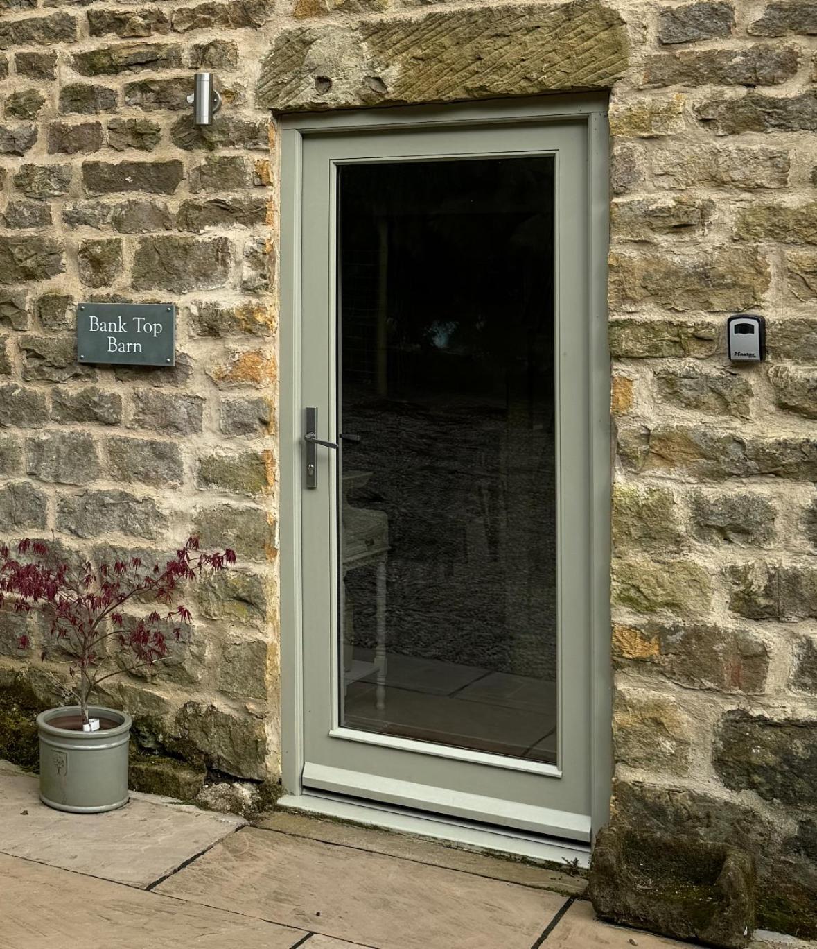 Bank Barn Double Bedroom Self-catering 2 Guests Holiday home *